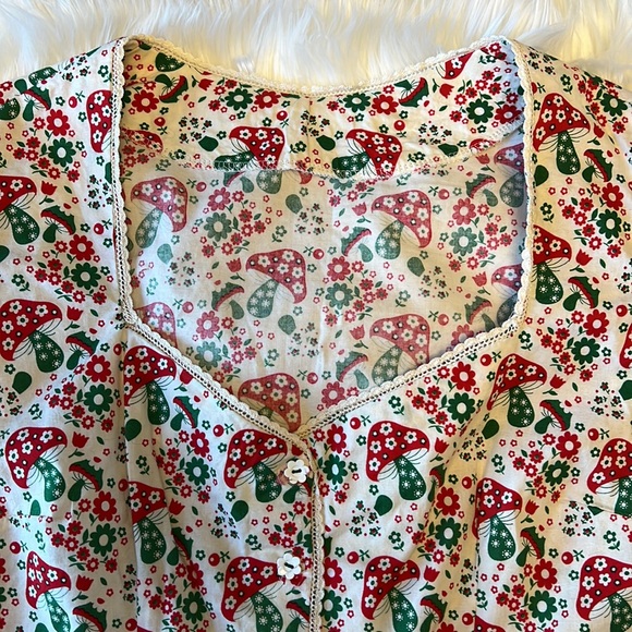 Handmade Cotton Mushroom top Size Large - Picture 2 of 15